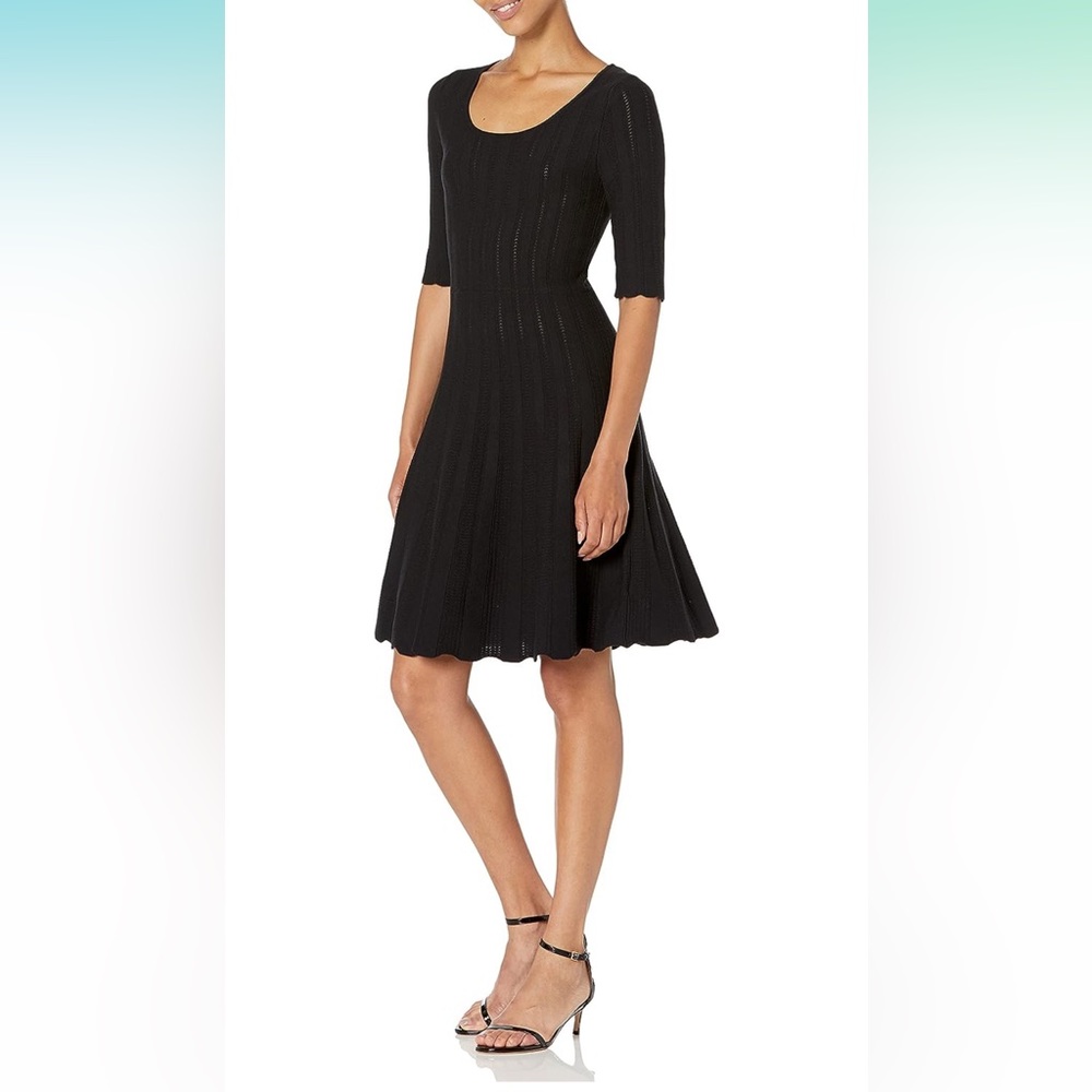 Lark & Ro Women's Matisse Half Sleeve Flared Dress in Black